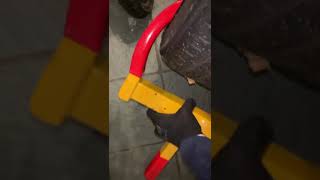 How to remove a bailiffs wheel clamp in 10 seconds [upl. by Bakemeier503]