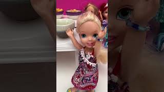 Elsa and Anna toddlers 1M subscriber special [upl. by Zephan]